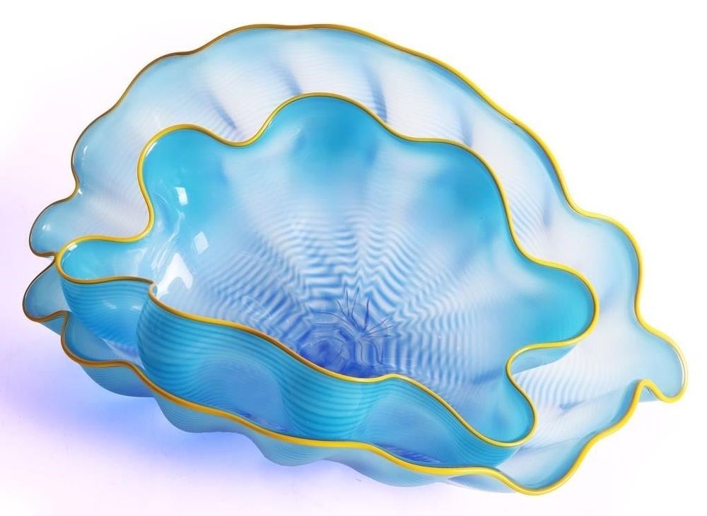 Lot 210228: CHIHULY LARKSPUR BLUE SEAFORM BLOWN GLASS SET