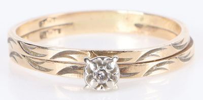 DAINTY 14K YELLOW GOLD DIAMOND ENGAGEMENT RING. Dainty 14K yellow gold diamond engagement 