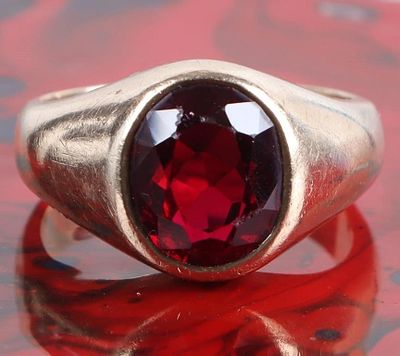 ~3CT OVAL RUBY MENS RING SET IN 10K YELLOW GOLD. ~ 3CT oval ruby men's ring set in 10K yellow 