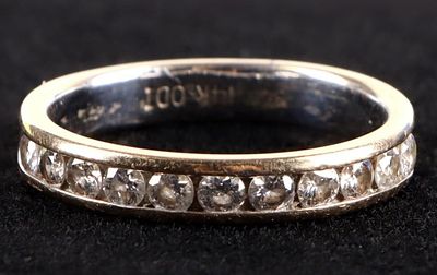0.5CTW DIAMOND 14K TWO TONE LADIES WEDDING BAND. 0.5CTW diamond 14K two tone ladies wedding 