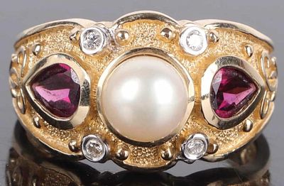 14K YELLOW GOLD PEARL GARNET DIAMOND LADIES RING. 14k yellow gold pearl garnet ladies ring with 