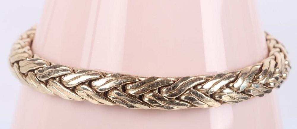 Lot 211289: 14K YELLOW GOLD SAPPHIRE BRAIDED MEN'S BRACELET