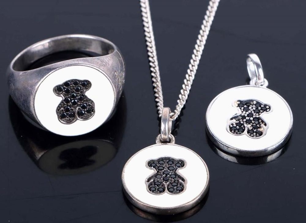 Lot 211314: TOUS DESIGNER BEAR STERLING SILVER MATCHING SET