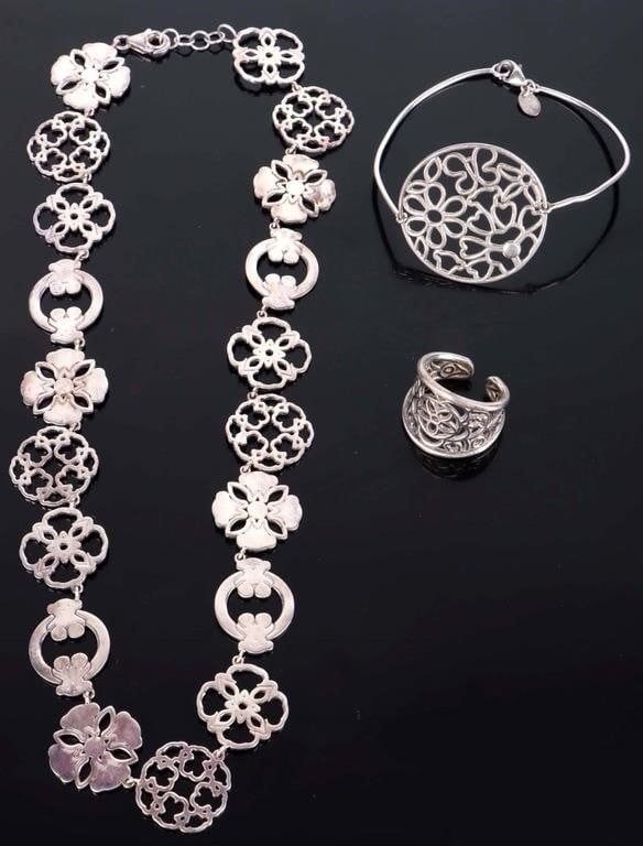 Lot 211317: DESIGNER TOUS STERLING SILVER LADIES JEWELRY