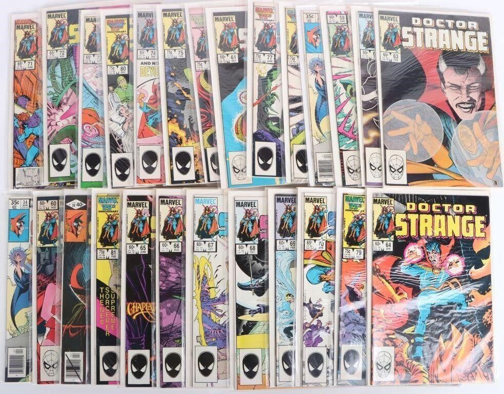 Lot 211322: LARGE DAREDEVIL COMIC BOOK COLLECTION - (25)