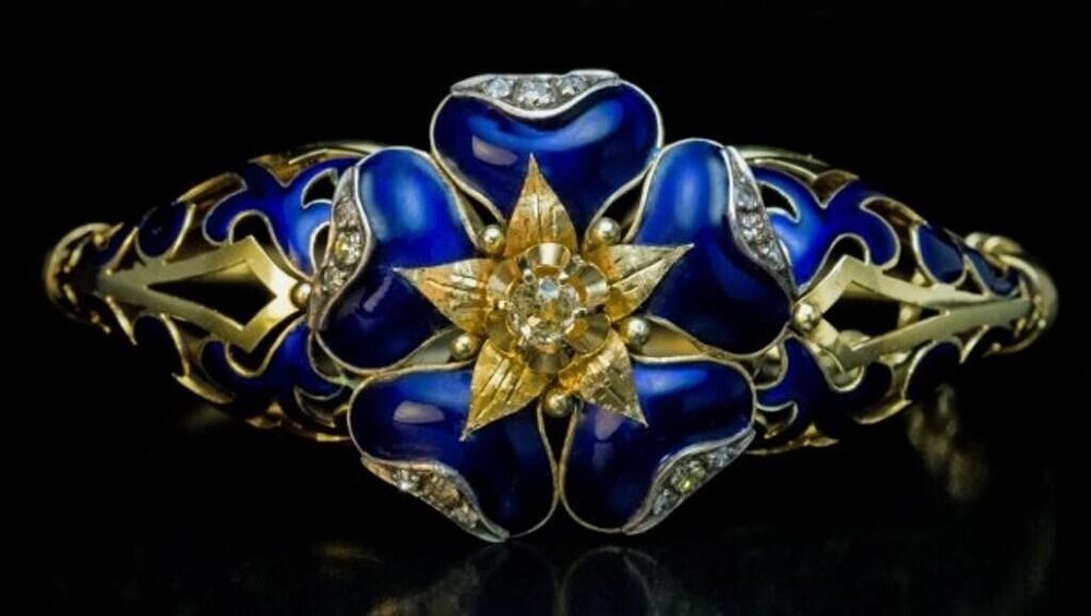 Lot 211291a: ANTIQUE 14K & ENAMEL DIAMOND BANGLE BRACELET