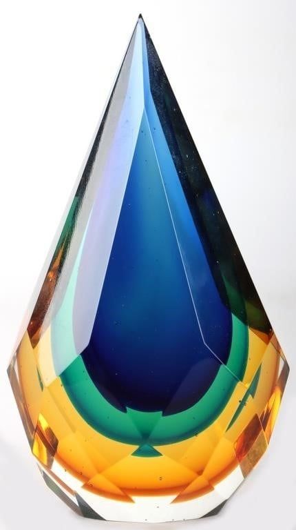 Lot 212271: YAO YUAN HAND-BLOWN GLASS TEAR DROP PAPERWEIGHT