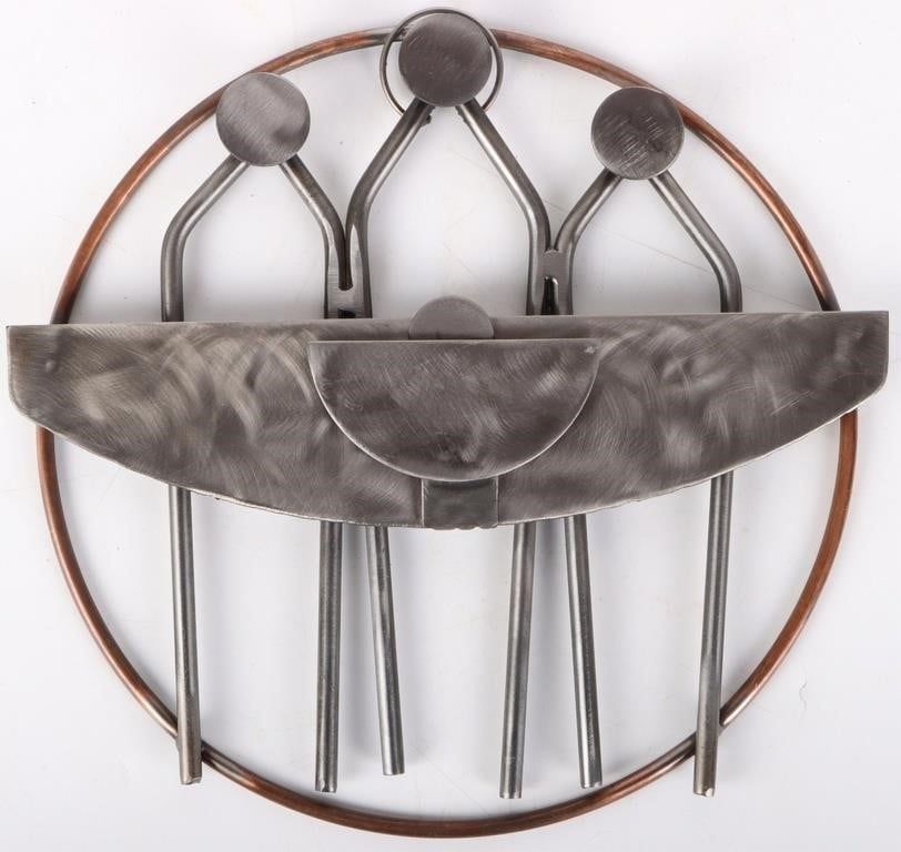 Lot 212276: HAND-FORGED STEEL BRUTALIST WALL DECORATION