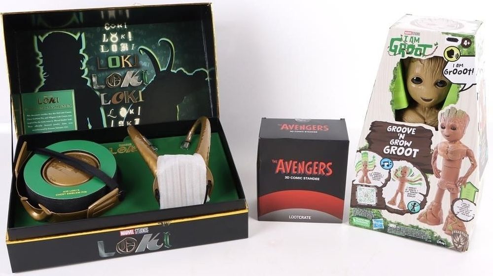 Lot 212430: ASSORTED MARVEL COLLECTIBLE TOYS - (3)