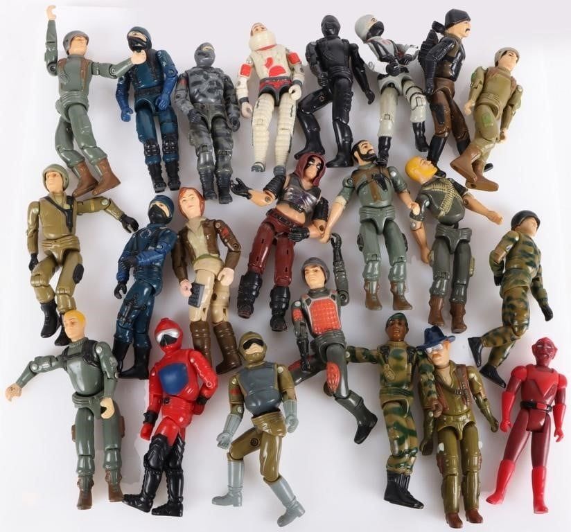 Lot 212438: VINTAGE 1982-84 G.I. JOE HASBRO ACTION FIGURES