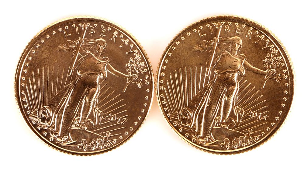 Lot 212202e: GOLD EAGLE COIN 1/10 OZ FINE GOLD 2013 & 2017 (2)