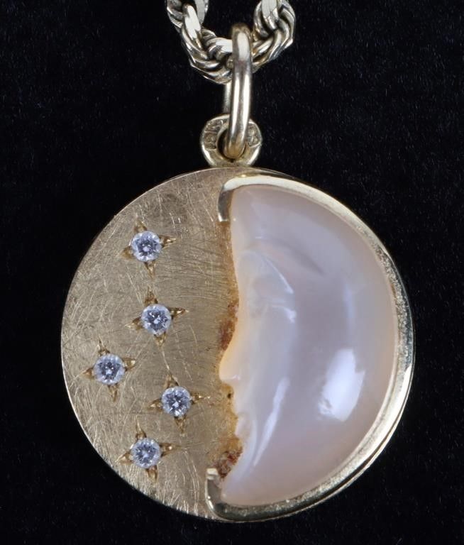 Lot 213215: 18K GOLD MOONSTONE DIA PENDANT W/ 14K GOLD CHAIN