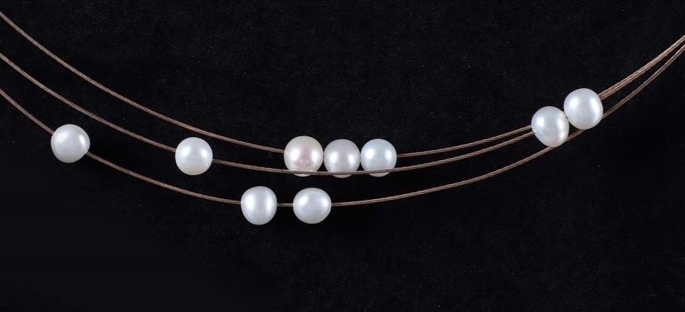 Lot 213220: 14K YELLOW GOLD LADIES NECKLACE WITH NINE PEARLS