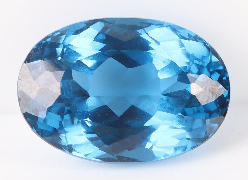 Lot 213229: 25.85CT OVAL BLUE TOPAZ LOOSE GEMSTONE