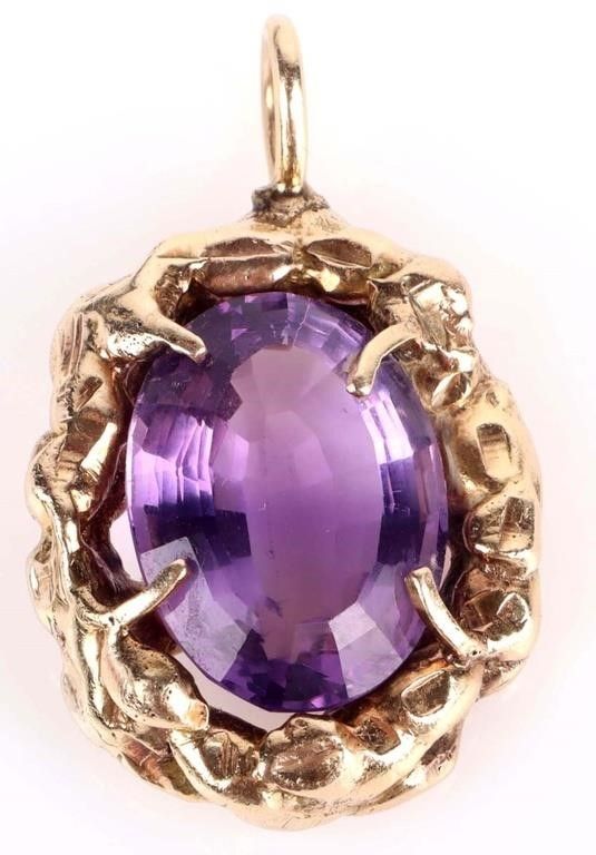 Lot 213317: 20 X 15.25MM AMETHYST 14K YELLOW GOLD PENDANT