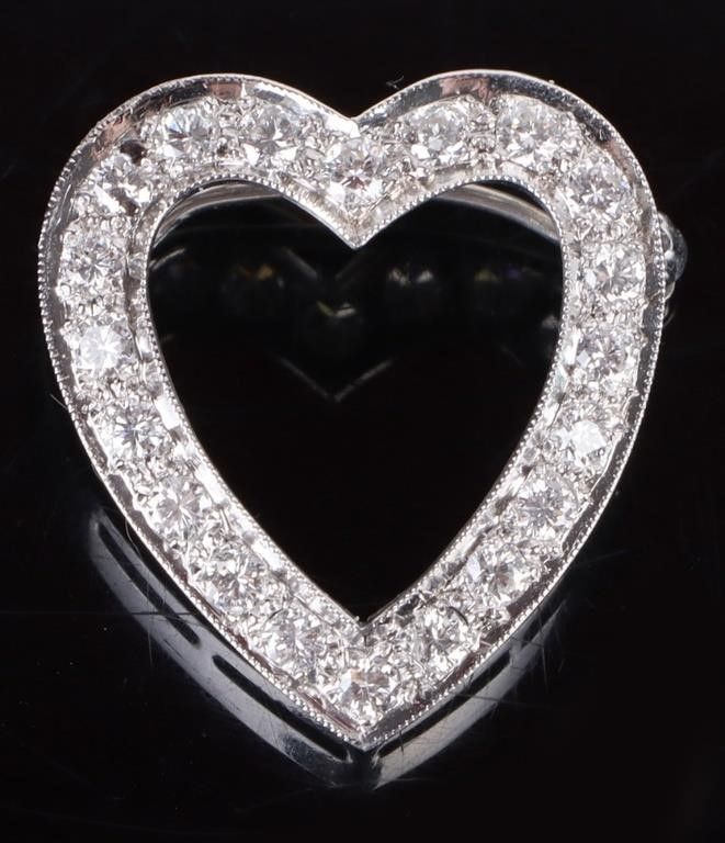 Lot 213347: 14K WHITE GOLD SAPPHIRE HEART LADIES BROOCH