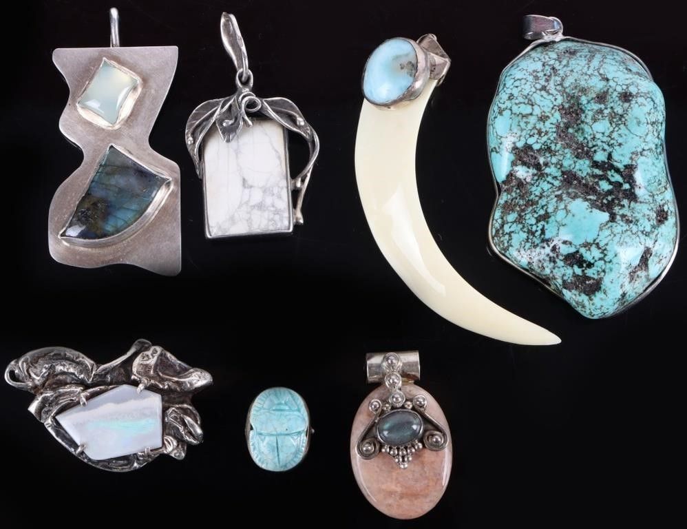 Lot 214208: MOSTLY SOUTHWEST-STYLE LADIES PENDANTS (7)