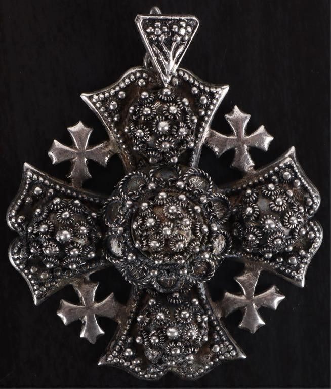 Lot 214209: LARGE ANTIQUE ORNATE STERLING CROSS PENDANT