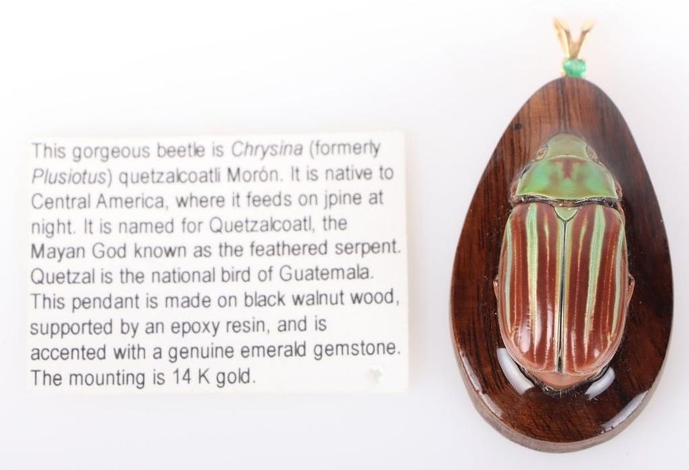 Lot 214216: 14K GOLD EMERALD CHRYSINA BEETLE PENDANT
