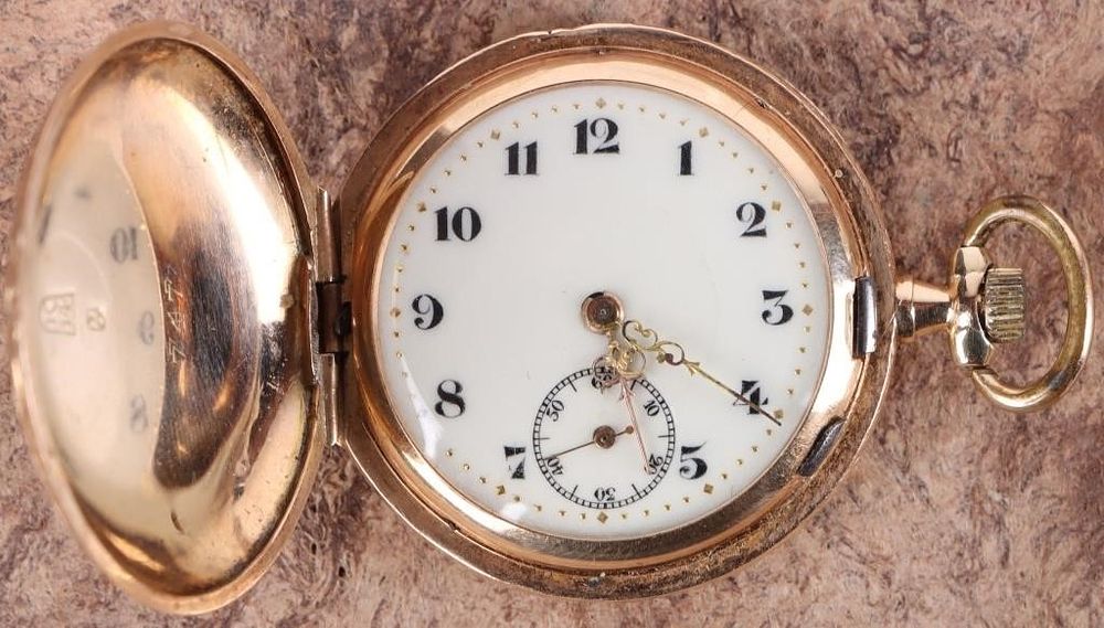 Lot 214258: ANTIQUE 14K YELLOW GOLD POCKET WATCH 747