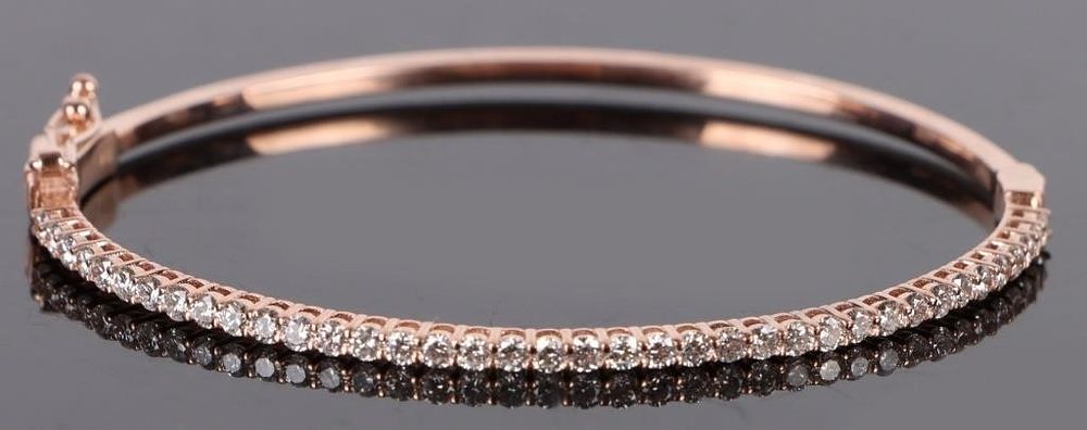 Lot 214279: DSL 14K ROSE GOLD NATURAL DIAMOND LADIES BANGLE