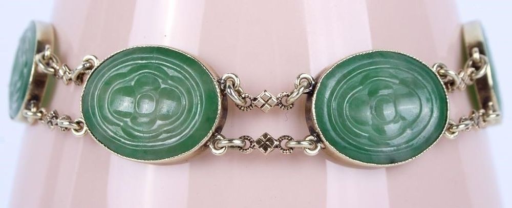 Lot 214295: 14K YELLOW GOLD JADE LADIES BRACELET