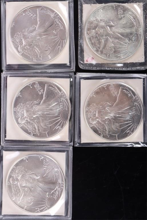 Lot 214379: FINE SILVER AMERICAN EAGLE BULLION COINAGE - (5)