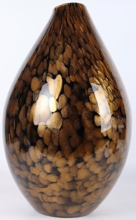 Lot 214436: TONY EVANS MURANO GLASS VASE BLACK AND GOLD