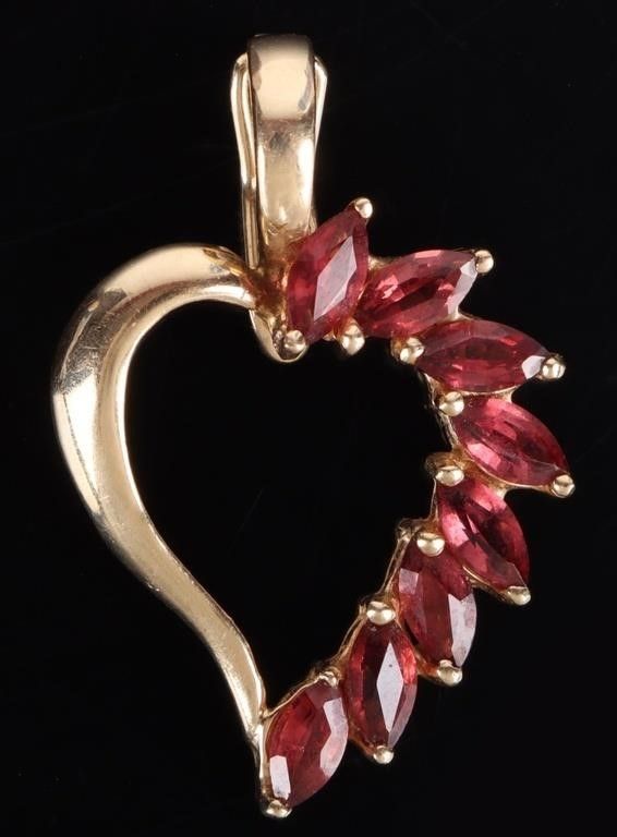Lot 215188: 14K YELLOW GOLD PINK GLASS LADIES PENDANT
