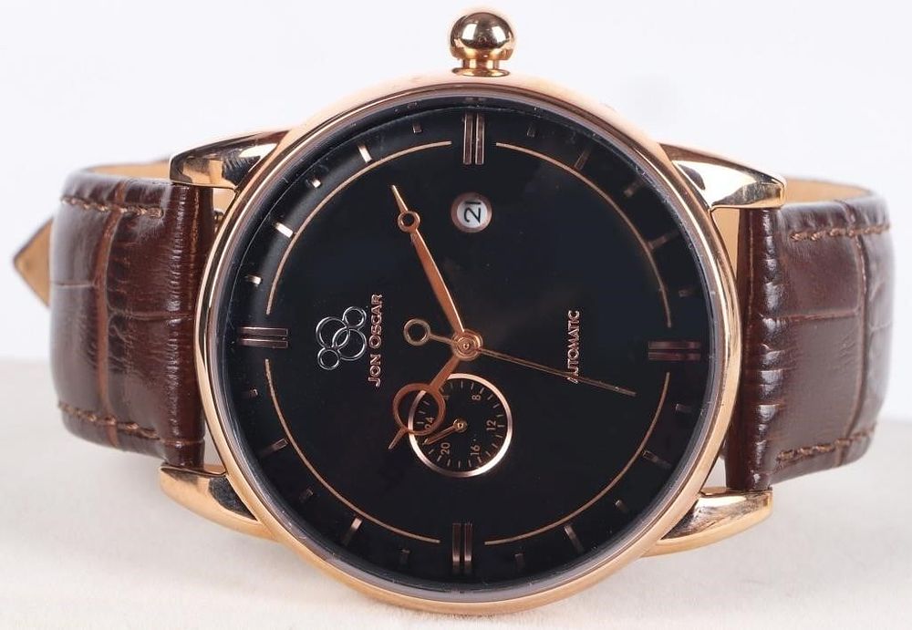 Lot 215366: JON OSCAR VANGUARD AUTOMATIC SAPPHIRE MEN'S WATCH