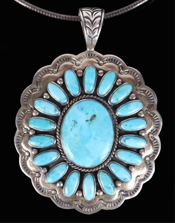 Lot 216155: SIGNED FLORAL SOUTHWEST TURQUOISE NECKLACE