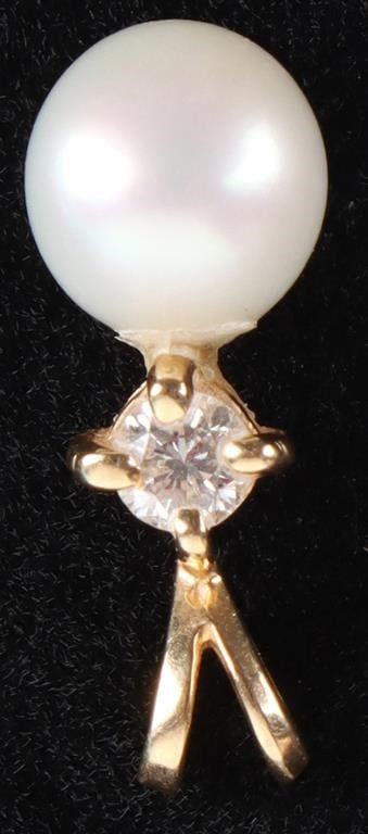 Lot 216195: 14K YELLOW GOLD LADIES PENDANT W/ DIAMOND & PEARL