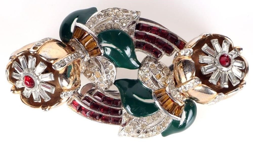 Lot 216310: CORO QUIVERING CAMELLIA RED RHINESTONE BROOCH