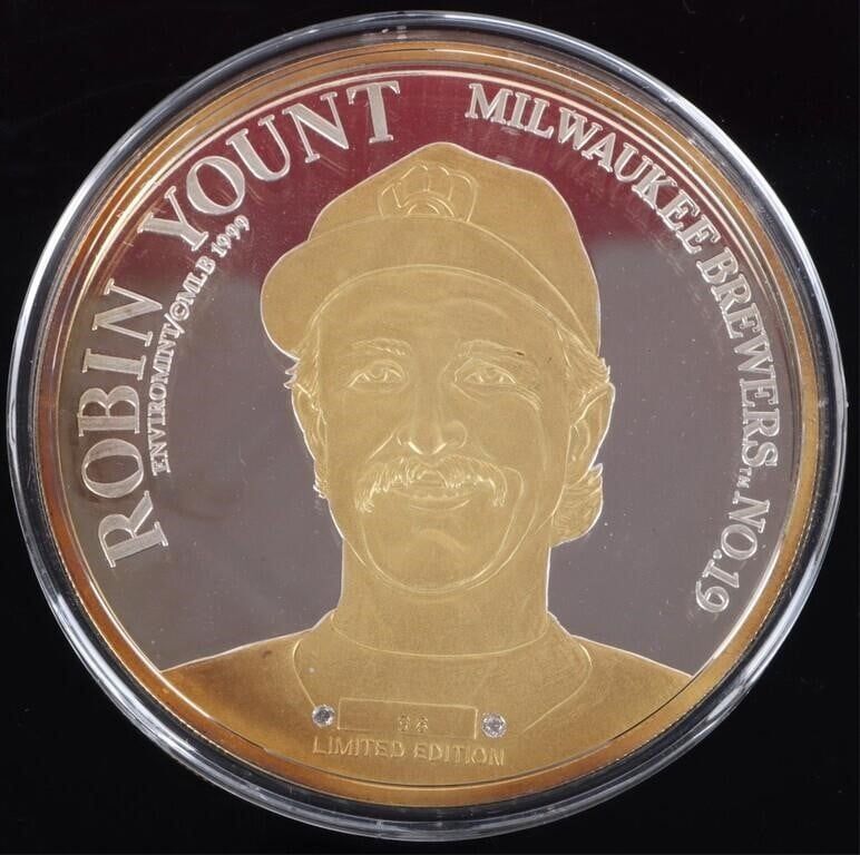 Lot 216379: FINE SILVER 6 OZT DIAMOND ROBIN YOUNT HOF ROUND