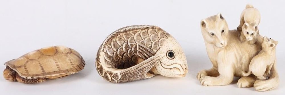 Lot 216459: ANTIQUE JAPANESE SAGEMONO NETSUKE ANIMALS SIGNED