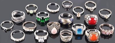 STERLING SILVER LADIES RINGS W/ GEMSTONES (19). Assorted sterling silver ladies rings. Some of 