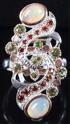 ORNATE OPAL & GEMSTONE STERLING SILVER RING. Orante opal and gemstone sterling silver ladies 