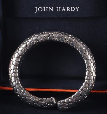 JOHN HARDY STERLING SILVER KALI FLEX CUFF BRACELET. John Hardy sterling silver Kali Flex ladies 