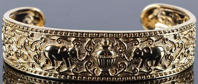 VERMIEL STERLING ELEPHANT CUFF BRACELET. Vermeil sterling silver ornate elephant ladies cuff 