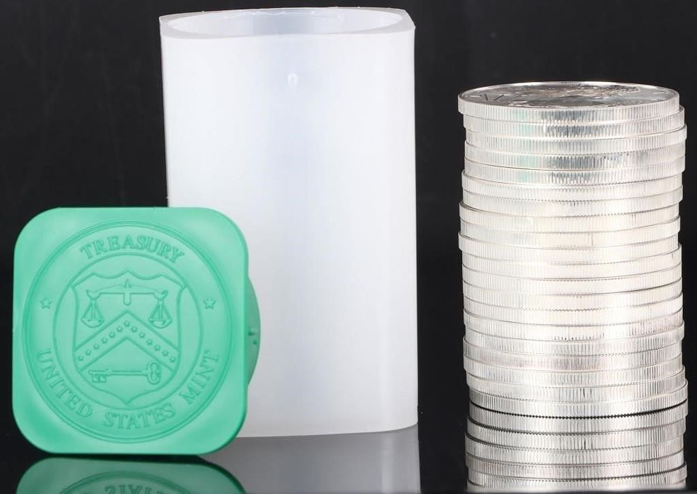 Lot 217151: FINE SILVER ROLL OF 20 AMERICAN EAGLES U.S. TREAS