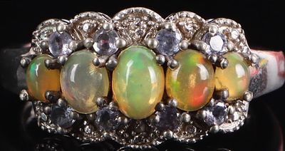 VICTORIAN OPAL & TANZANITE STERLING LADIES RING. Victorian opal and tanzanite sterling silver 