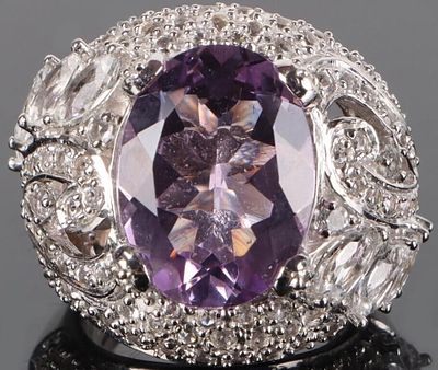 16X12MM PURPLE SPINEL & TOPAZ STERLING SILVER RING. 16X12mm purple spinel and white topaz 