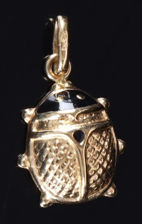 Lot 220395: 18K YELLOW GOLD LADYBUG PENDANT CUTE ACCESSORY