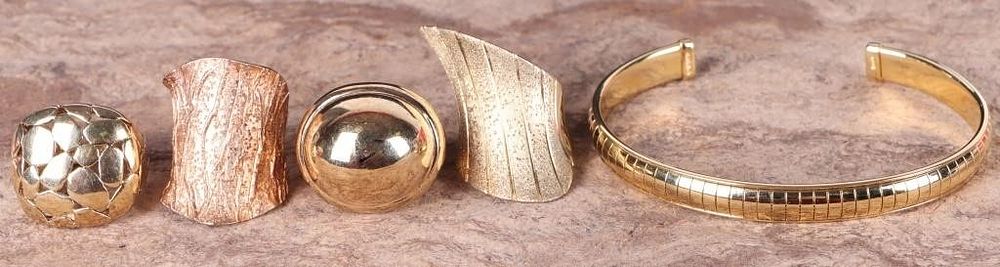 Lot 220420: GOLD-TONE STERLING SILVER JEWELRY 4 RINGS 1 BRACE