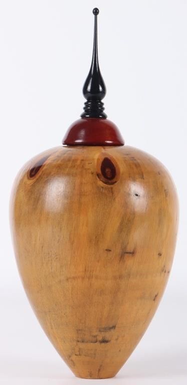 Lot 220428: JOHN PENROD NORFOLK ISLAND PINE WOOD TURNED VASE