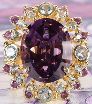 17CT NATURAL OVAL AMETHYST & TOPAZ LADIES RING. 17CT natural oval amethyst &amp; topaz ladies 