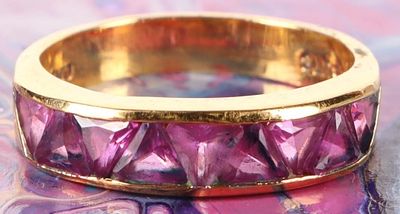 STERLING SILVER TRIANGLE PINK RUBY LADIES RING. Sterling silver triangle pink ruby ladies ring. 