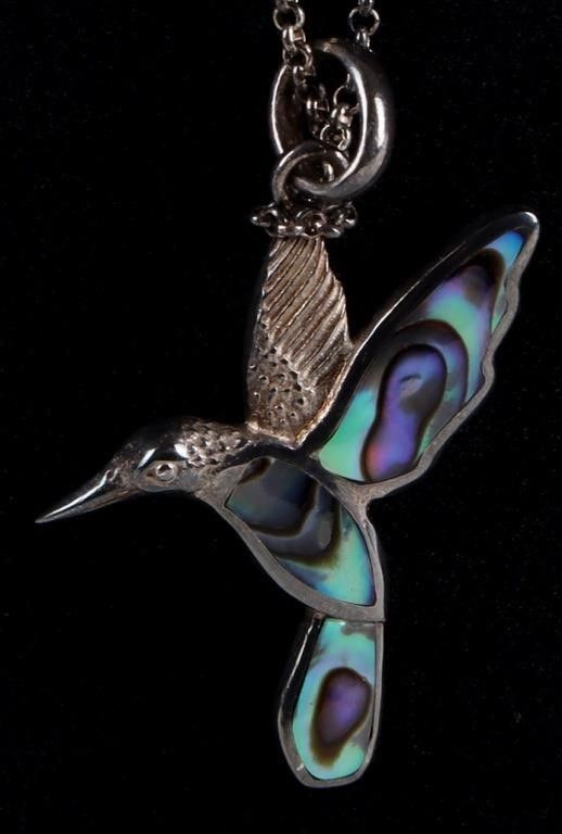 Lot 222207: STERLING SILVER MOP HUMMINGBIRD NECKLACE+EARRINGS
