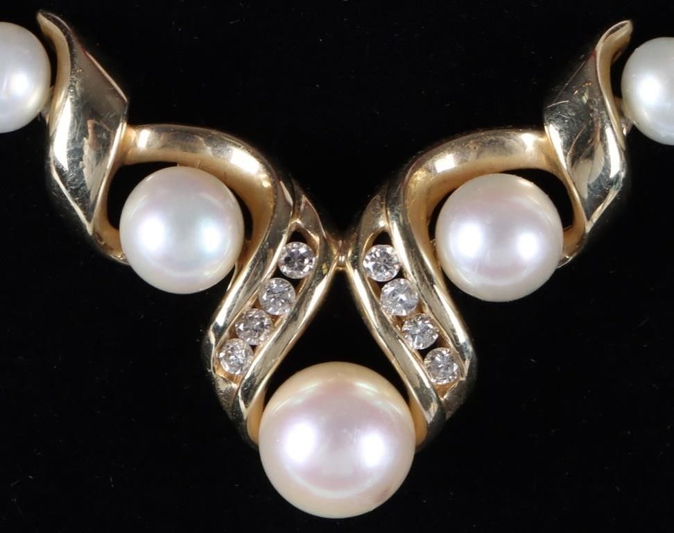 Lot 222216: 14K YELLOW GOLD PEARL NECKLACE W/ DIAMONDS