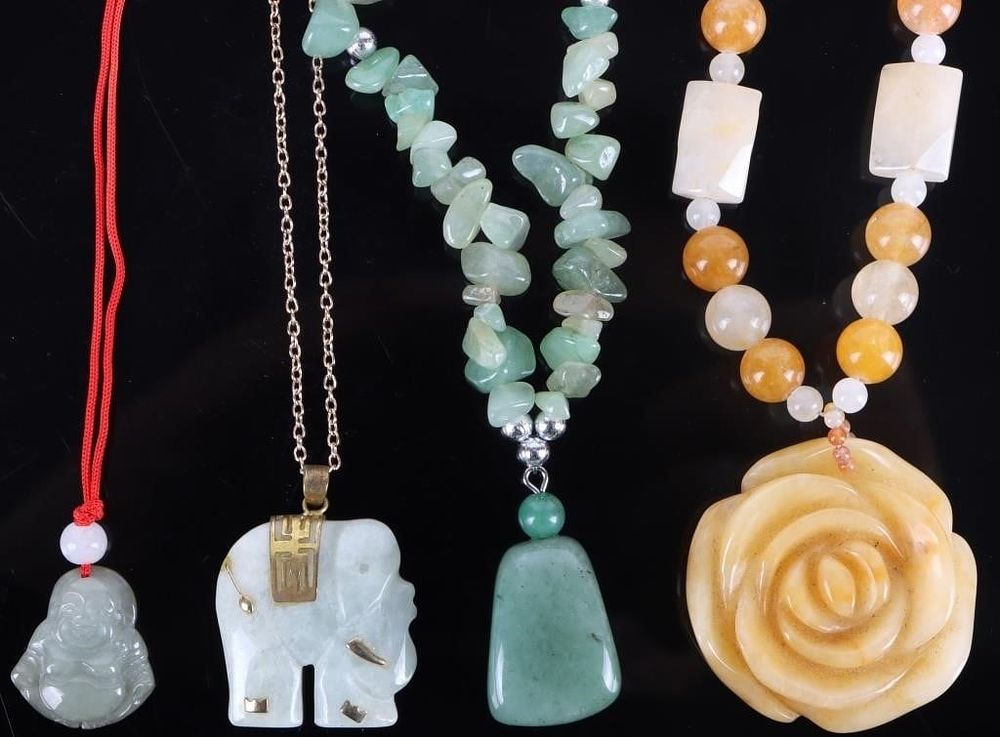 Lot 222222: LADIES ASSORTED JADE NECKLACES LOT OF 4
